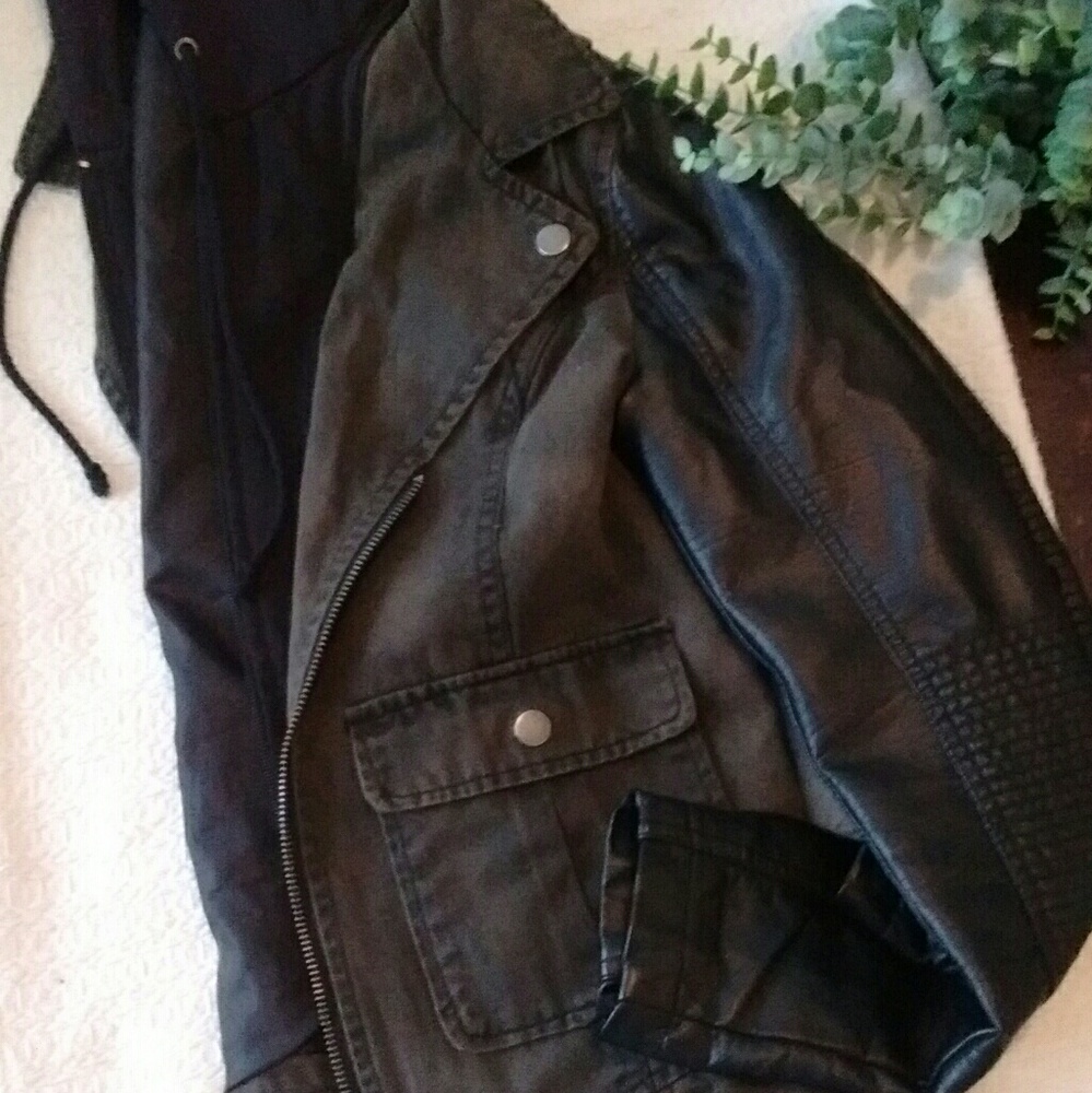 Like New! American Eagle Moto Jacket